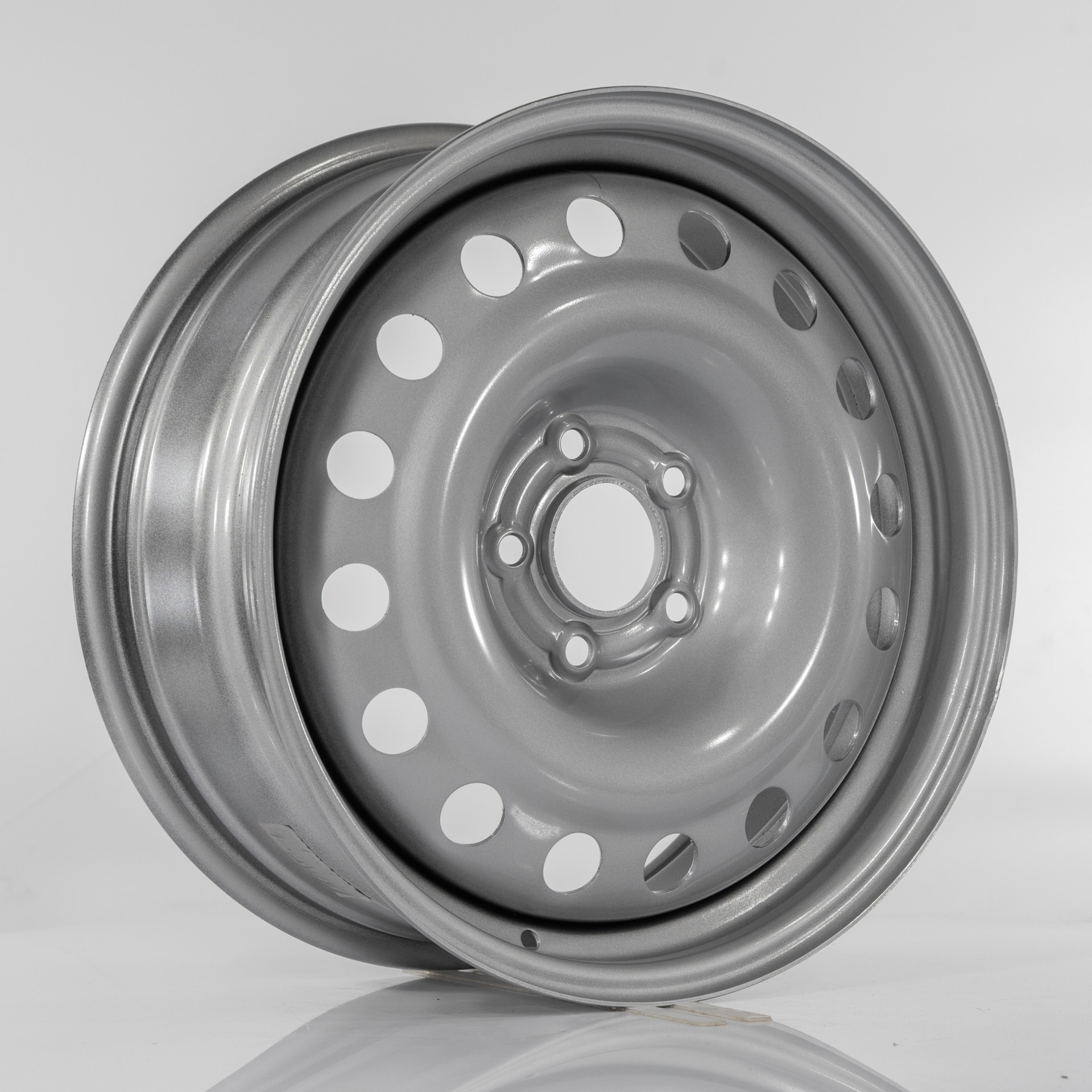 TREBL 8265T (коробка) 7x17/5x114.3 ET41 D67.1 Silver