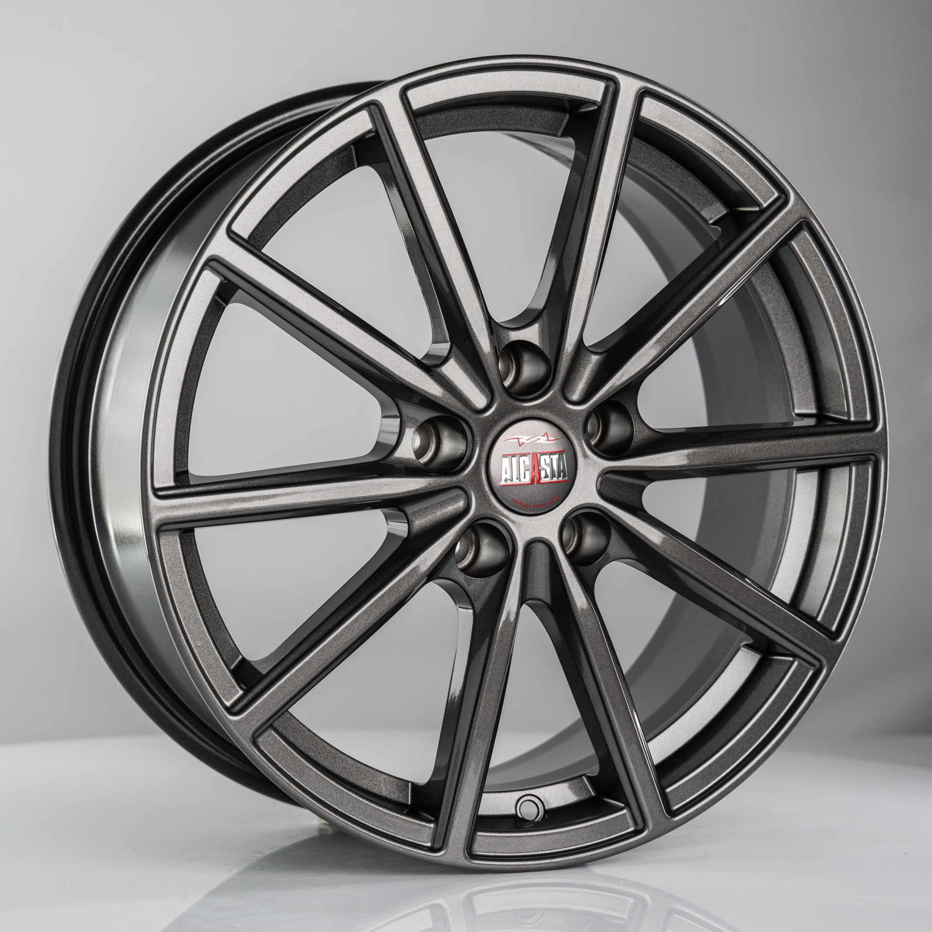 ALCASTA_Россия ALCASTA M61 7x17/5x114.3 ET39 D60.1 GRAPHITE