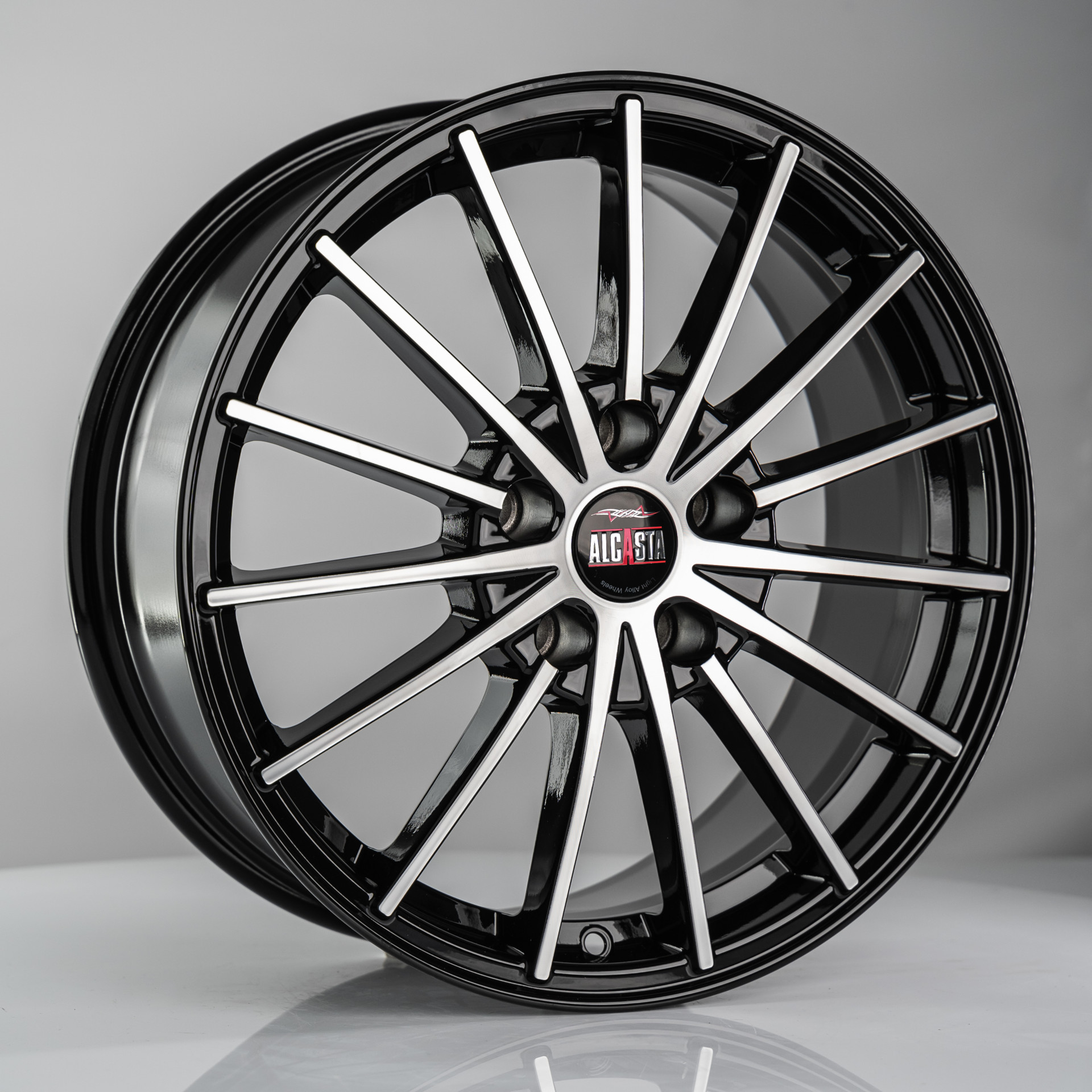 ALCASTA_Россия ALCASTA M60 7x17/5x114.3 ET37 D66.6 BKF