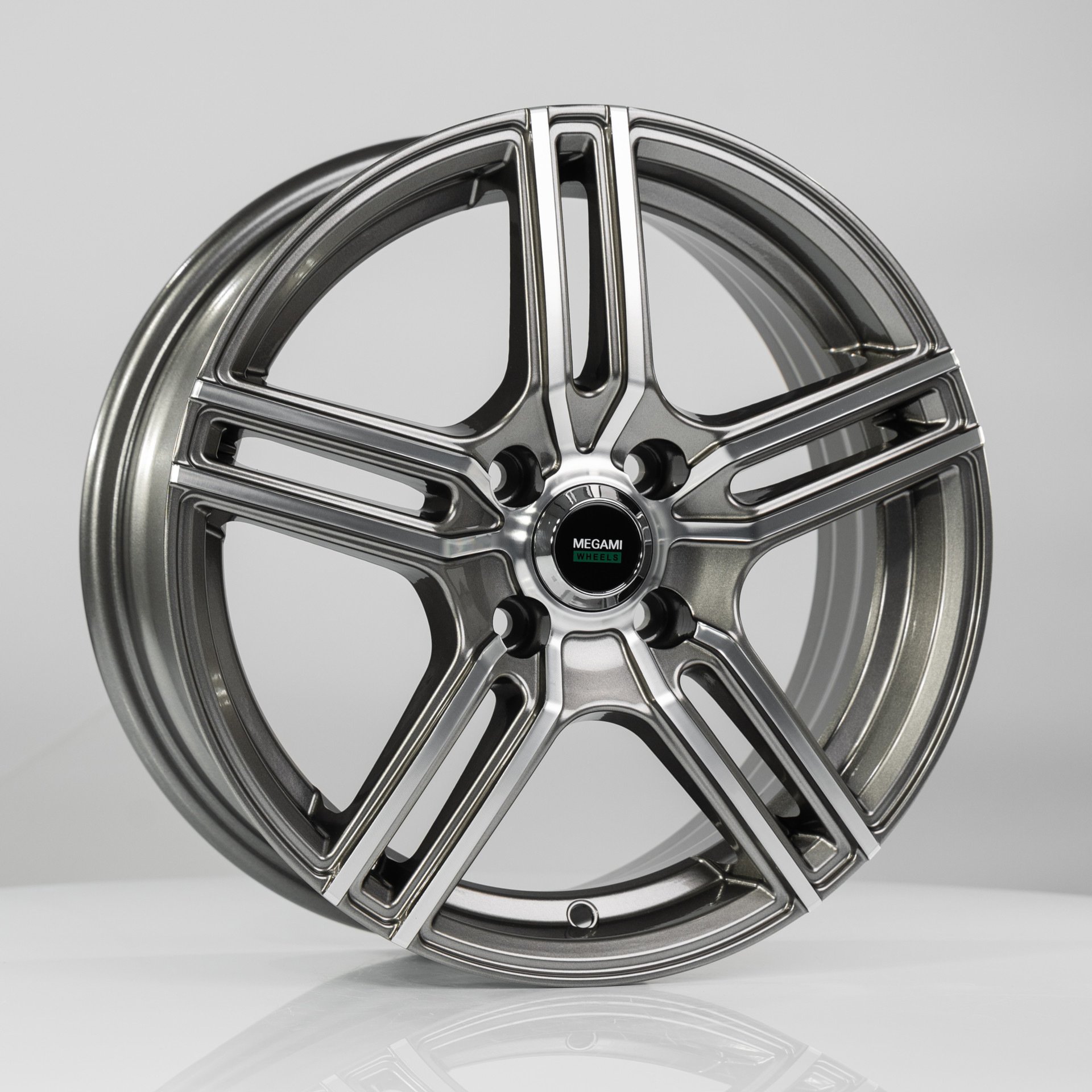 Megami MGM-1 5.5x14/4x100 ET43 D60.1 GMF