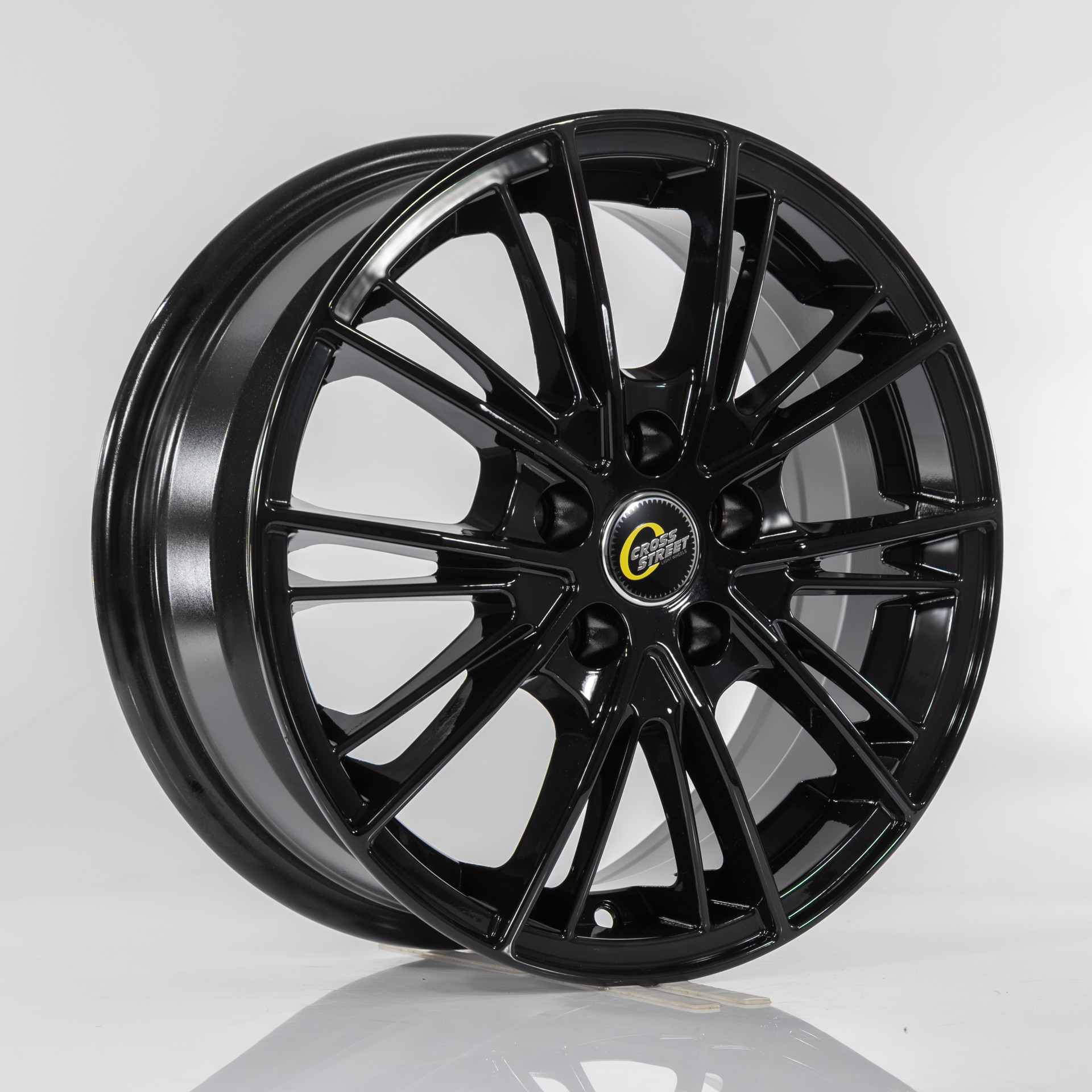 CROSS_STREET_Россия CROSS STREET CR-26 6x15/5x114.3 ET38 D67.1 Black