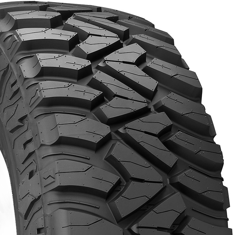 KUMHO Road Venture MT71 33*12.50R20 119Q (2023)