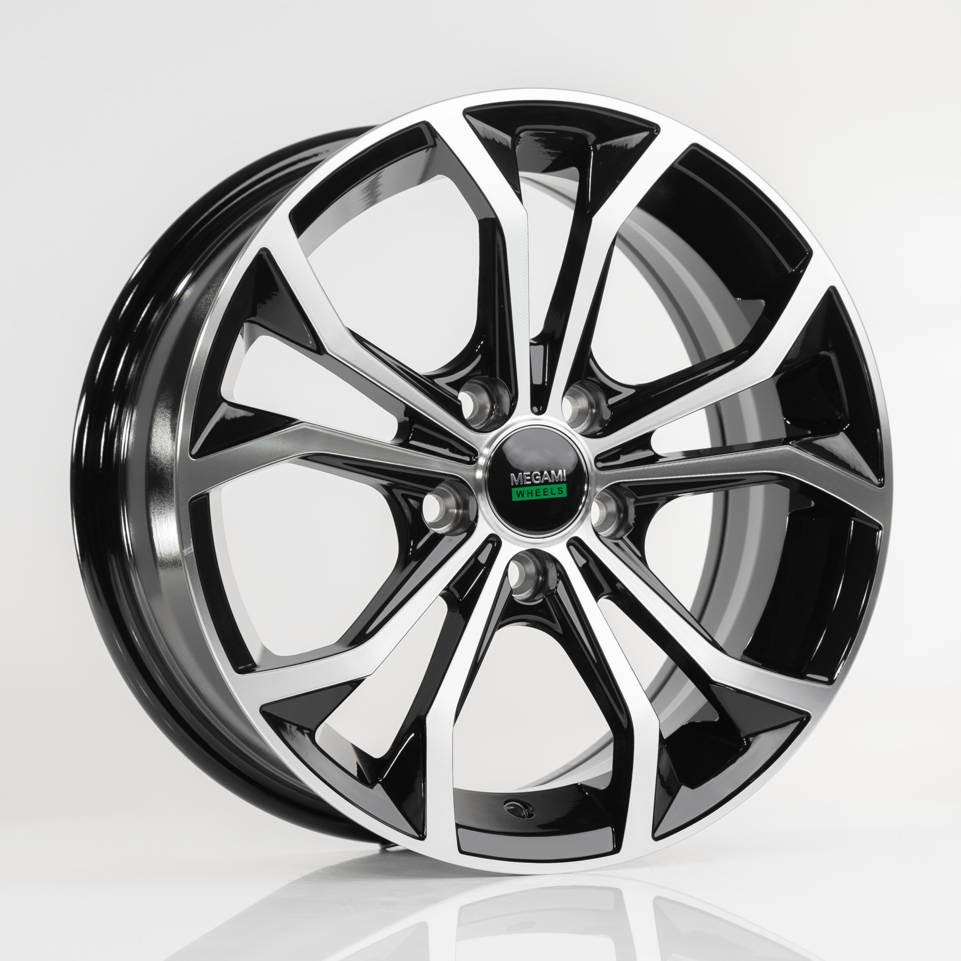 Megami MGM-33 6.5x15/5x100 ET38 D57.1 BKF