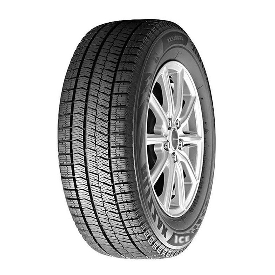 Бриджстоун  225/45/18  S 95 ICE  XL  старше 3-х лет