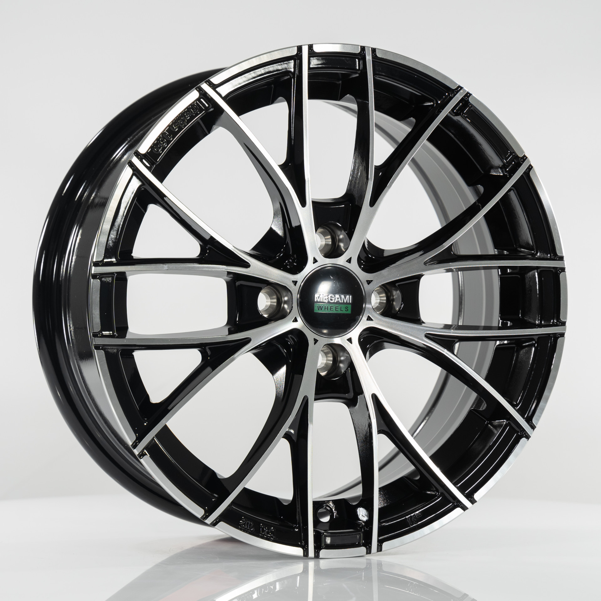 Megami MGM-28 6.5x15/4x100 ET40 D67.1 BKF