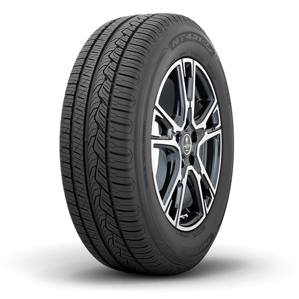NITTO NT421Q 225/60R18 104V XL