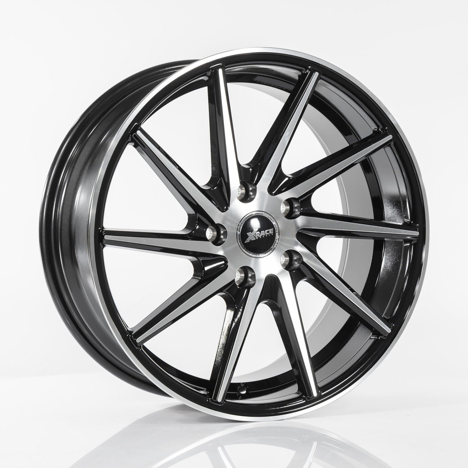 X-RACE H-03(R) 7.5x17/5x114.3 ET35 D67.1 BKF